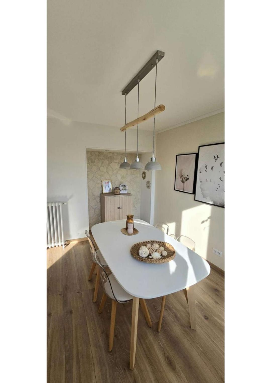 Superbe T3 Cosy, Parking Gratuit + Balcon Leilighet Riom Eksteriør bilde